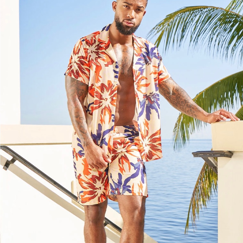 NWT men swim shirt only